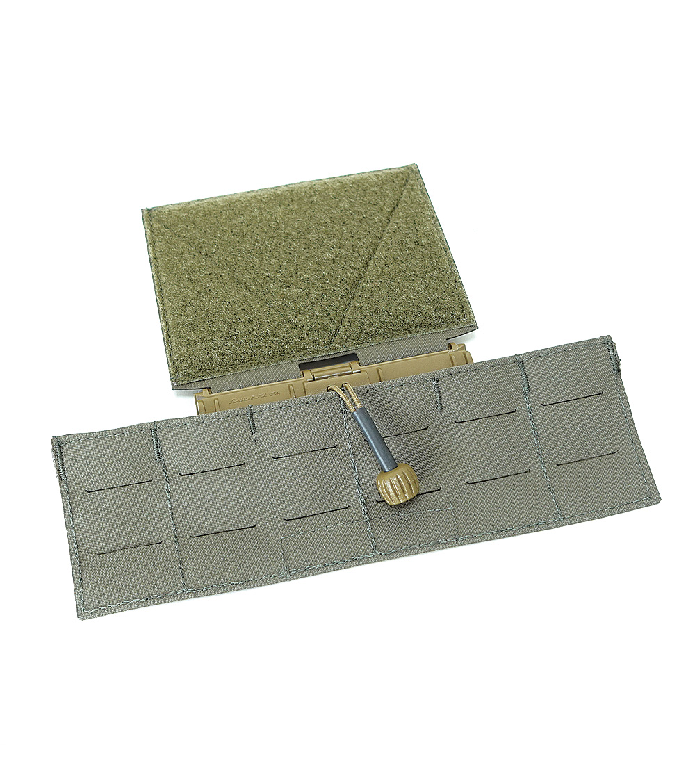 4d.t.g. MOLLE Panel, Hanger Style ( 吊下式装着板、2型 )　height=